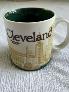 Vintage 2009 Starbucks Coffee Collector Series Mug Cup Cleveland Ohio 16 oz